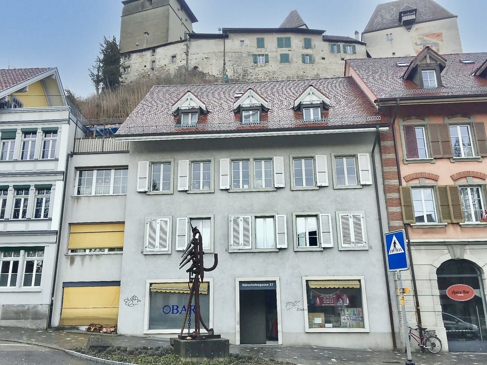 Mehrfamilienhaus
