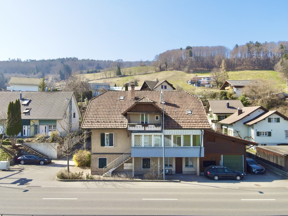 Mehrfamilienhaus
